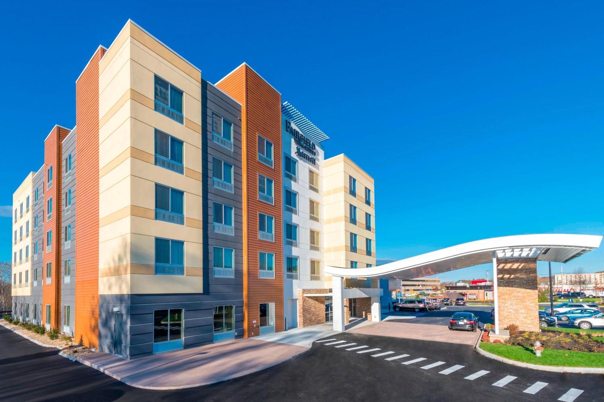 Fairfield Inn & Suites By Marriott Boston Marlborough/Apex Center Екстериор снимка